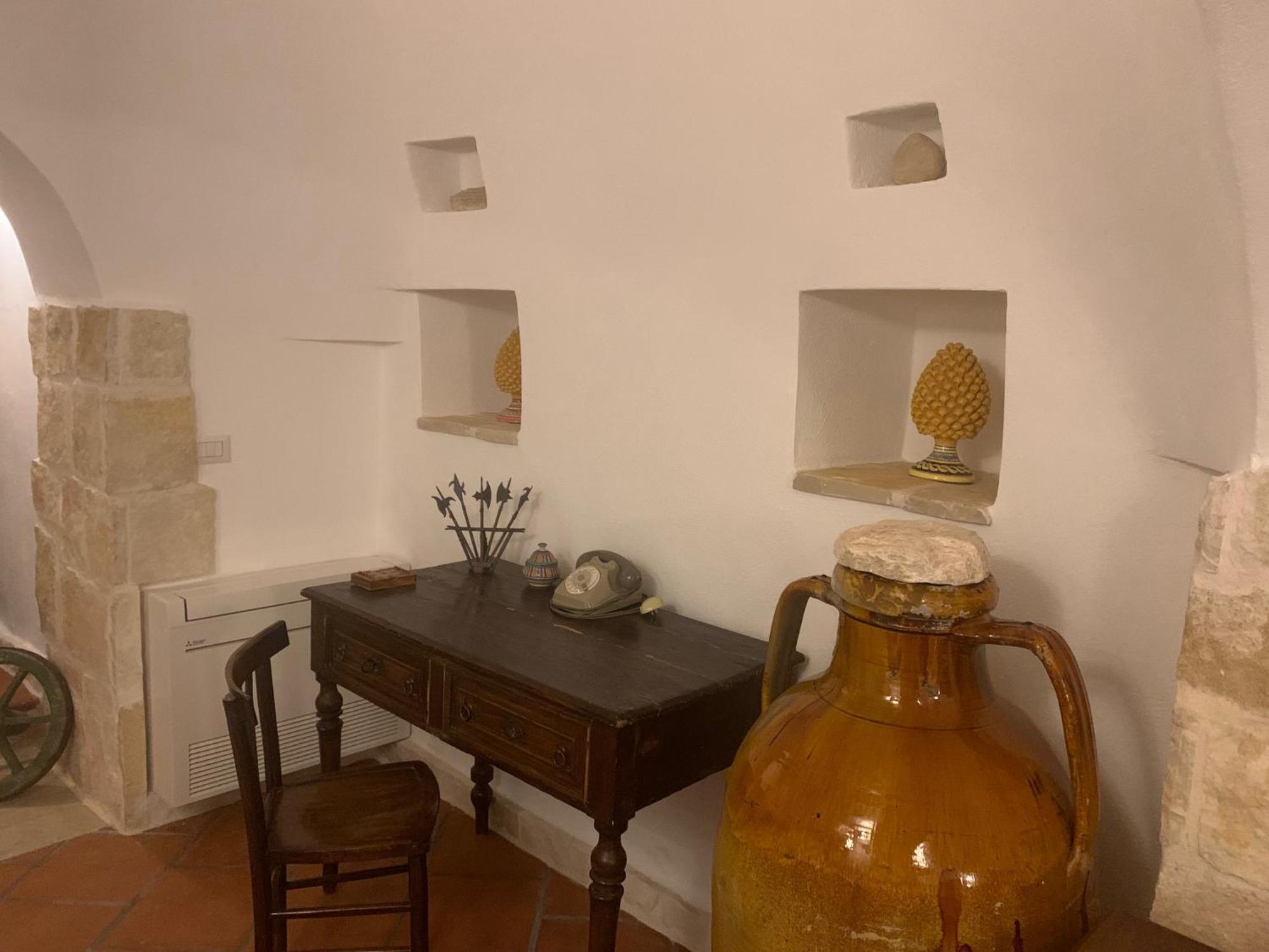 Hostal Trulli Santa Maria Odegitria Relais Ostuni Exterior foto